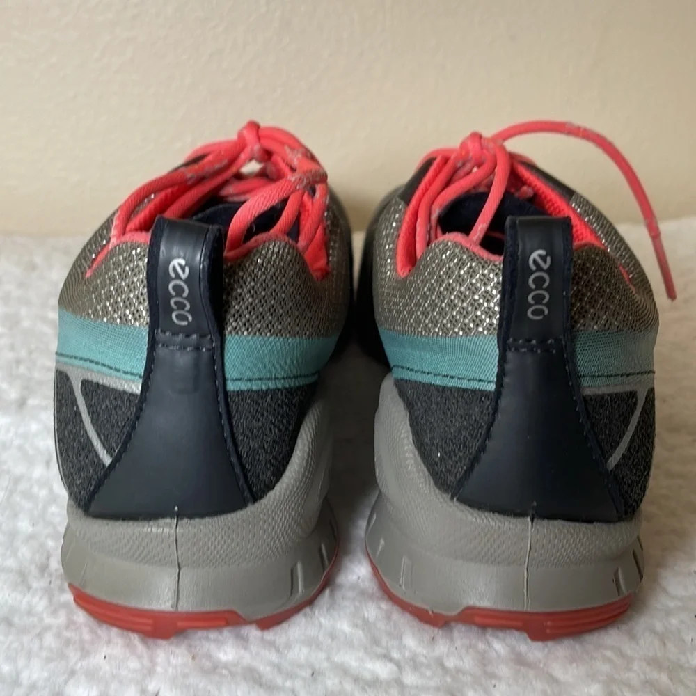 Ecco Biom Sneakers Size 37